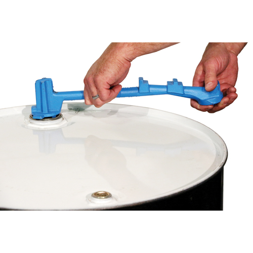 Universal Plug Wrenches - Solid Ductile Iron, 15-1/2" Handle, Solid Ductile Iron Southpoint Industrial Supply