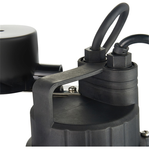 Thermoplastic Submersible Sump Pump, 2560 GPH, 115 V, 4.6 A, 1/3 HP Southpoint Industrial Supply