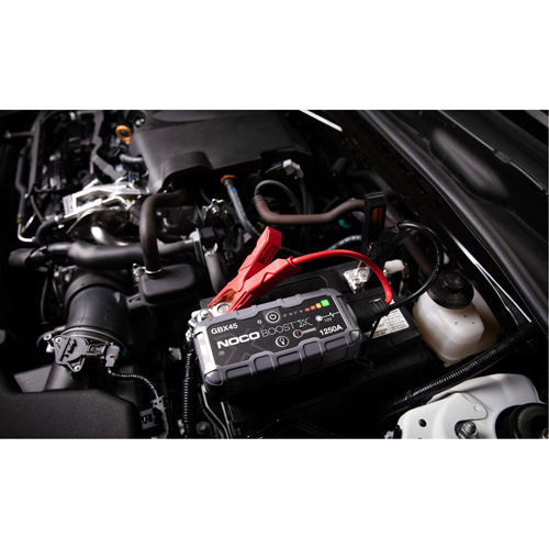 Survolteur pour batterie GBX45 Boost X Southpoint Industrial Supply