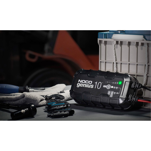 Genius&reg; 10 10-Amp Battery Charger Southpoint Industrial Supply