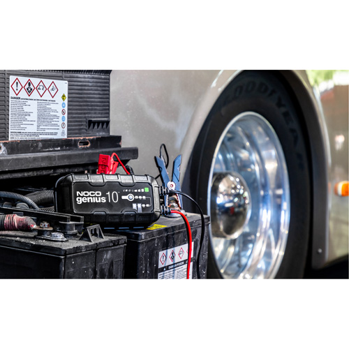 Genius&reg; 10 10-Amp Battery Charger Southpoint Industrial Supply