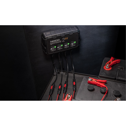 Genius&reg; 2X4 4-Bank, 8-Amp Battery Charger Southpoint Industrial Supply