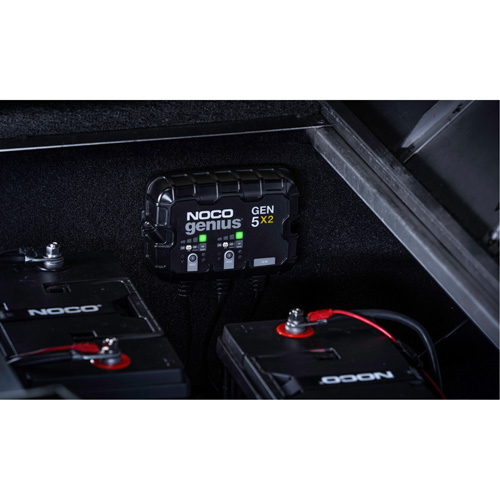 Chargeur de batterie embarqu&eacute; &agrave; 2 sorties de 10 amp&egrave;res Gen5X2 Genius Southpoint Industrial Supply