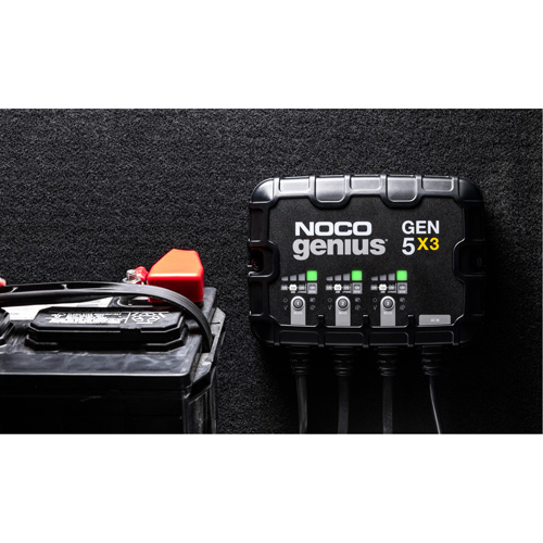 Genius&reg; Gen5X3 3-Bank, 15-Amp On-Board Battery Charger Southpoint Industrial Supply