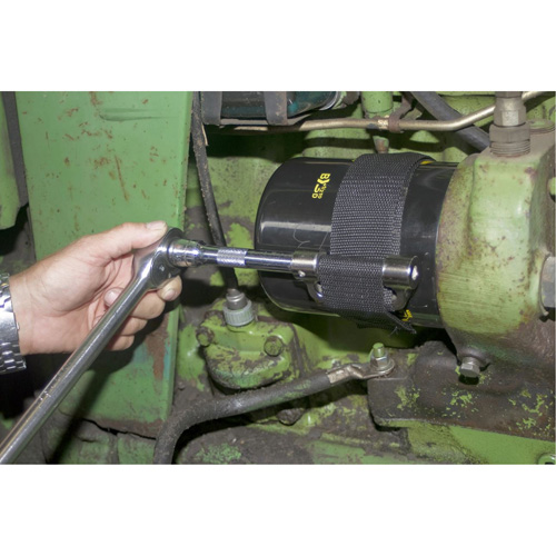 Heavy-Duty Strap Filter Wrench, 6-1/2" Filter Capacity Southpoint Industrial Supply