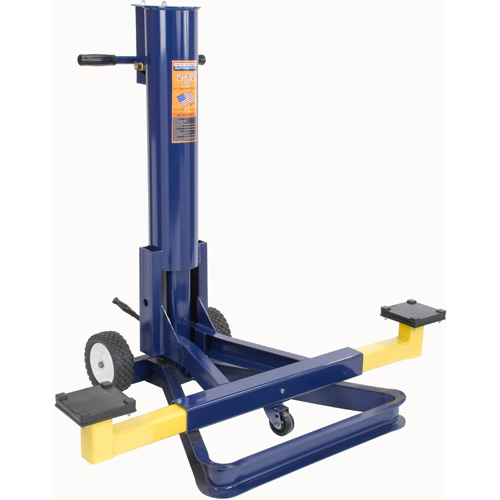 V&eacute;rin &agrave; fourche pneumatique, Capacit&eacute; de 2,5 tonne(s) Southpoint Industrial Supply