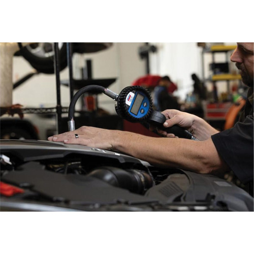 Electronic Lube Meter with Flexible 90° Extension Southpoint Industrial Supply