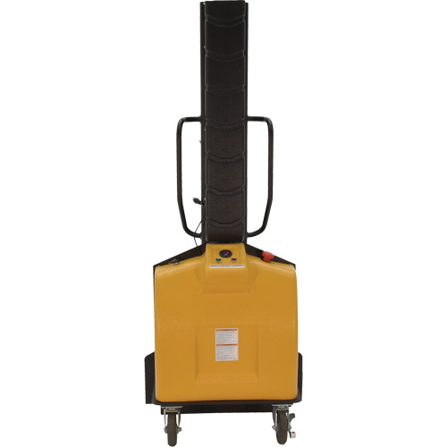 Gerbeur motoris&eacute; avec m&acirc;t &eacute;troit, Fonctionnement &eacute;lectrique, Capacit&eacute; 1000 lb, Lev&eacute;e max 63" Southpoint Industrial Supply