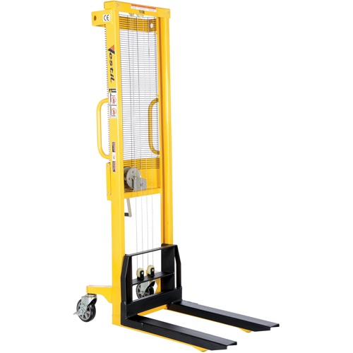 Manual Stacker, Hand Winch Operated, 770 lbs. Capacity, 60" Max Lift Southpoint Industrial Supply