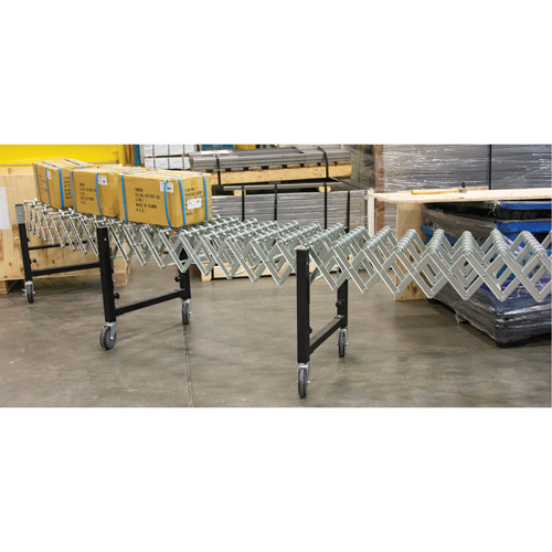 Expandable Conveyor, 18" W x 12' L, 200 lbs. per lin. ft. Capacity Southpoint Industrial Supply