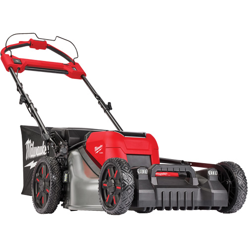 Ensemble de tondeuse sans fil autopropuls&eacute;e &agrave; double pile M18 Fuel, Pouss&eacute;e automatique, &agrave; pile, Largeur de coupe 21" Southpoint Industrial Supply