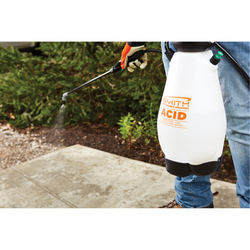 Industrial & Contractor Series Acid Compression Sprayer, 2 gal. (9 L), Polyethylene, 21" Wand Southpoint Industrial Supply