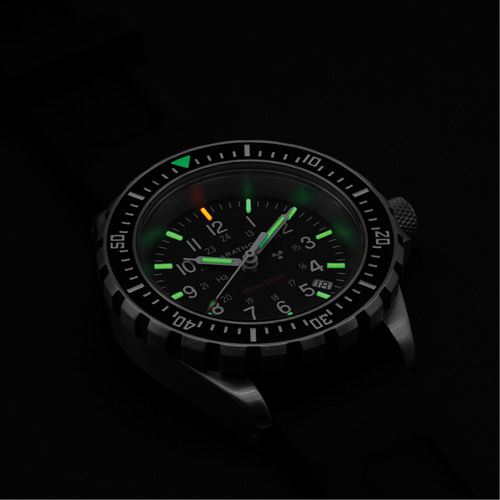 Large Diver's Quartz Watch, Digital, Battery Operated, 41 mm, Black Southpoint Industrial Supply