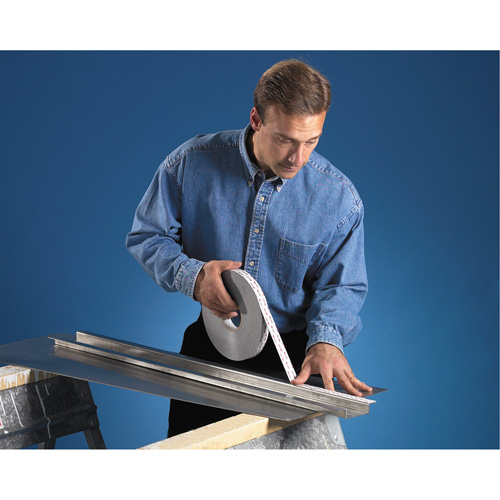 3939 Duct Tape, 9 mils, Silver, 48 mm (2") x 55 m (180') Southpoint Industrial Supply