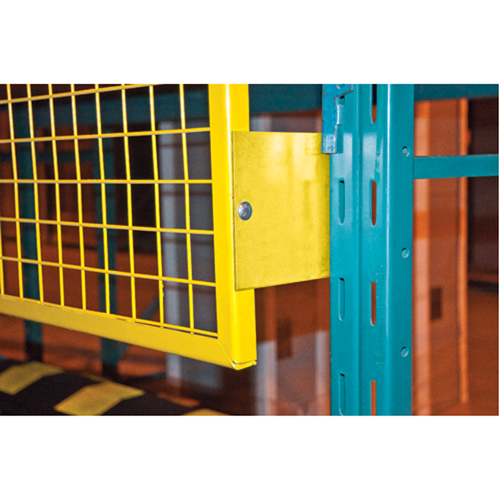 Grilles de protection arri&egrave;re pour palettier, 96" la x 48" h, Ferrures de 6" Southpoint Industrial Supply