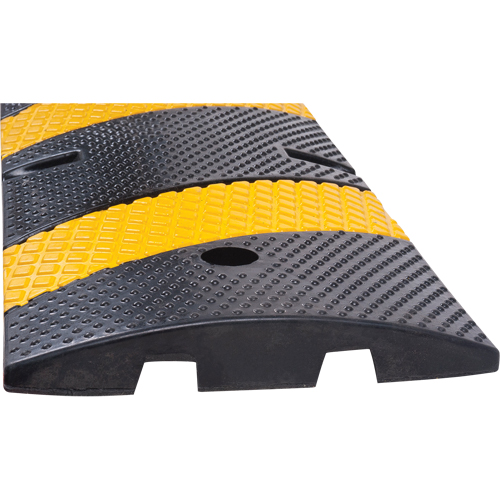 Bosses de d&eacute;c&eacute;l&eacute;ration, Caoutchouc, 6' lo x 11-3/4" la x 2" h Southpoint Industrial Supply