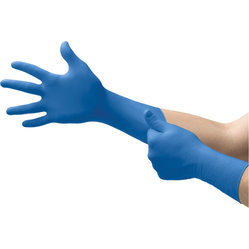 Microflex&reg; SafeGrip SG-375 Medical Exam Gloves, Small, Latex, 11-mil, Powder-Free, Blue, Class 2 Southpoint Industrial Supply