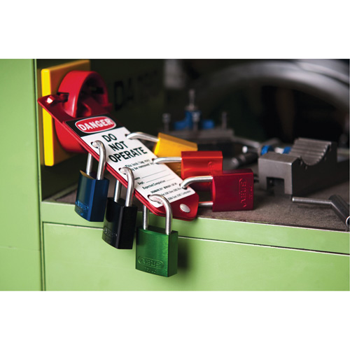 Safety Padlock, Yellow, Keyed Different, Aluminum, 1-1/2" Width Southpoint Industrial Supply