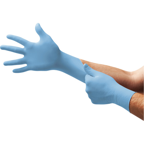Gants d'examen XC-310 Xceed, Grand, Nitrile, 4,3 mils, Sans poudre, Bleu, Classe 2 Southpoint Industrial Supply