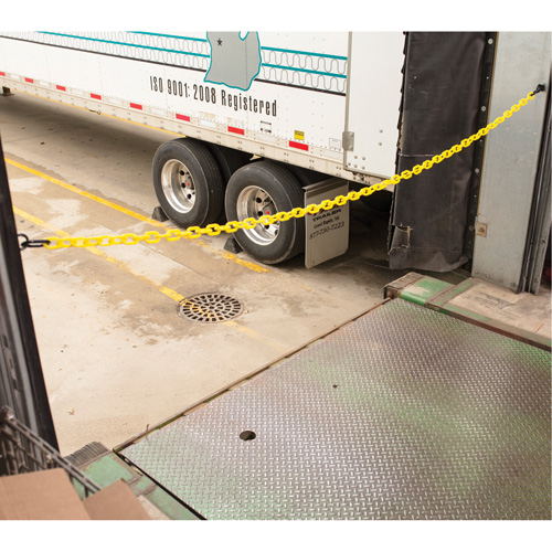 Loading Dock Safety Chain Kit, Plastic Southpoint Industrial Supply