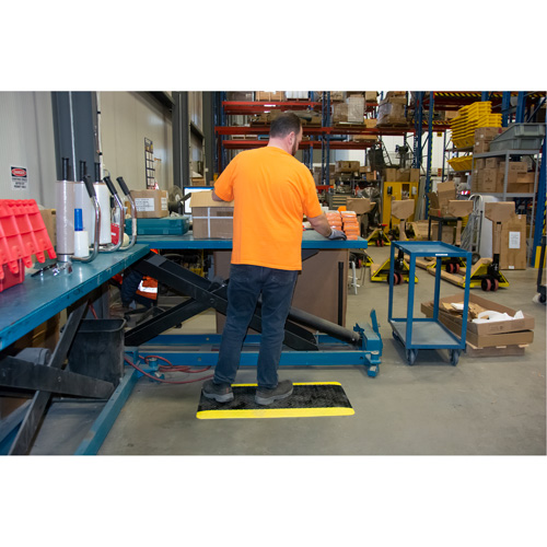 Anti-Fatigue Matting, Diamond, 1-2/3' x 3-1/4' x 3/4", Black/Yellow, Polyurethane Southpoint Industrial Supply