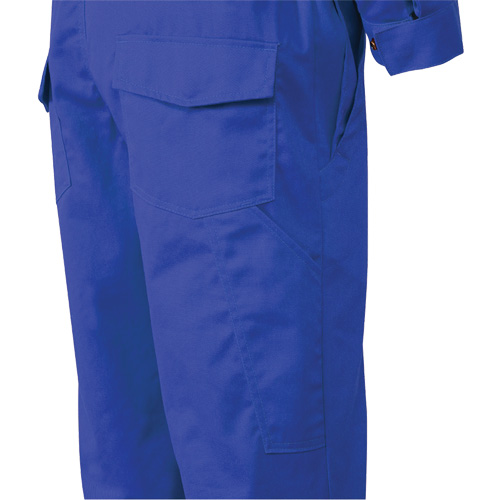 7706T Combinaison ignifuge FR-Tech avec fermetures &agrave; glissi&egrave;re aux jambes, Taille 40 (grand taille), Bleu royal, 9,7 cal/cm² Southpoint Industrial Supply
