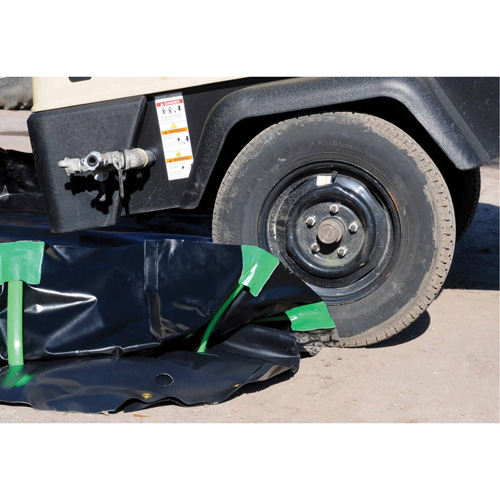 Ultra-Containment Berm&reg;, 269 US gal. Capacity, 6' W x 6' L x 12" H, Stake Wall Southpoint Industrial Supply