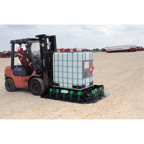 Ultra-Containment Berm&reg;, 269 US gal. Capacity, 6' W x 6' L x 12" H, Stake Wall Southpoint Industrial Supply