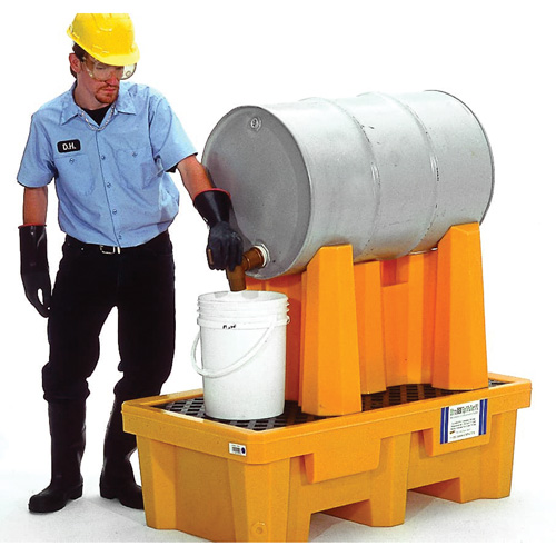 1-Drum Ultra-Drum Rack Containment Systems&reg;, 52" L x 49.5" W x 29" H, 66 US gal. Capacity Southpoint Industrial Supply