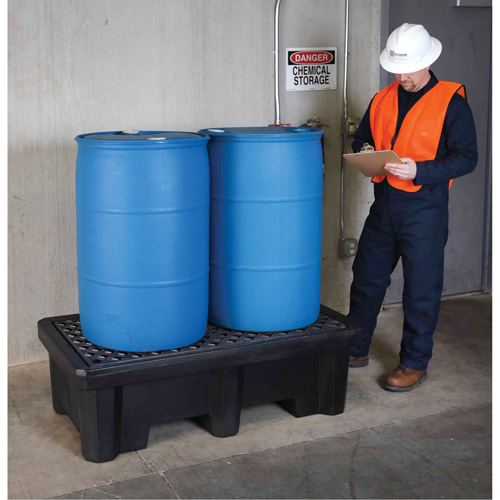 Ultra-Spill Pallet mod&egrave;le &eacute;conomique, 2 barils, Capacit&eacute; de d&eacute;versement 66 gal. US, 53" x 29" x 16,5" Southpoint Industrial Supply