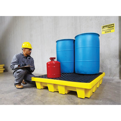 4-Drum Nestable Ultra-Spill Pallet&reg;, 66 US gal. Spill Capacity, 51" x 51" x 10" Southpoint Industrial Supply