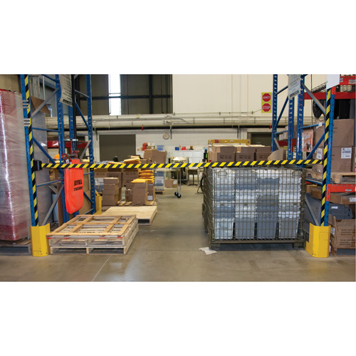 Barri&egrave;re murale magn&eacute;tique avec bande magn&eacute;tique, Plastique, Fixation magn&eacute;tique, 15', Ruban Noir et jaune Southpoint Industrial Supply