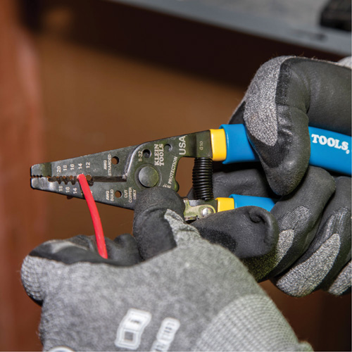 Solid and Stranded Copper Wire Stripper and Cutter, 7-3/8" L, 10-18/12-20 AWG Southpoint Industrial Supply