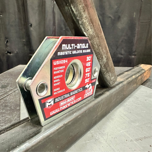 &eacute;querres de soudage magn&eacute;tiques, 4-3/8" lo x 3/4" la x 3" h, 55 lb Southpoint Industrial Supply