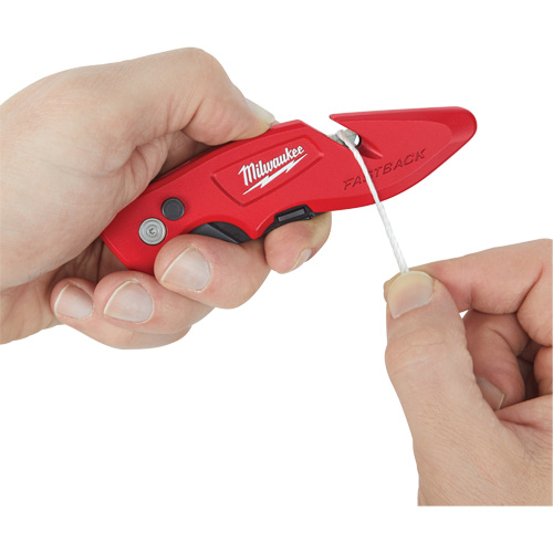 Couteau utilitaire rabattable Fastback, 2" lame, lame en Acier au carbone, poign&eacute;e en M&eacute;tal Southpoint Industrial Supply