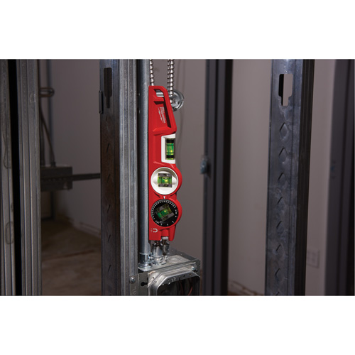 Niveau torpille moul&eacute; sous pression verrouillable avec fiole 360 degr&eacute;s, 10" lo, Aluminium, 3 fioles, Magn&eacute;tique Southpoint Industrial Supply