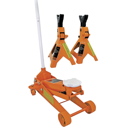 Cric datelier 3 tonnes avec paires de chandelles pour v&eacute;hicule de 3 tonnes, 2,5 tonne(s) Capacit&eacute;, 5" Abaiss&eacute;e, 19-1/4" &eacute;lev&eacute;e, Hydraulique &agrave; main Southpoint Industrial Supply
