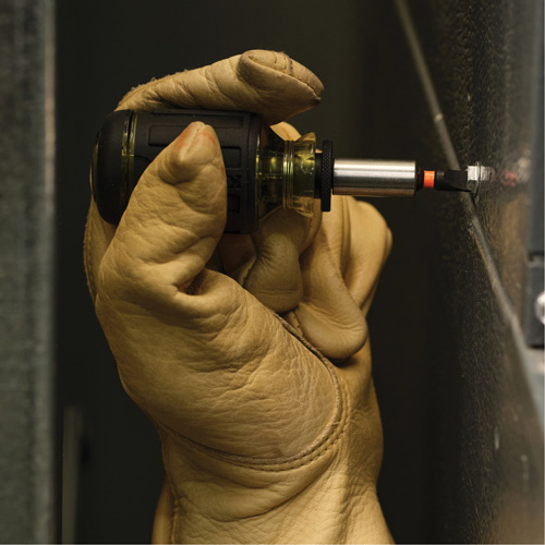 Tournevis tronqu&eacute; multi-embouts de longueur ajustable 8-en-1, 4-4/5" lo, Prise Coussin&eacute;e Southpoint Industrial Supply