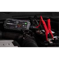 Survolteur pour batterie GB40 Boost Plus Southpoint Industrial Supply