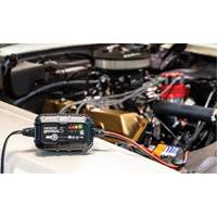 Chargeur de batterie 5 A Genius 5 Southpoint Industrial Supply