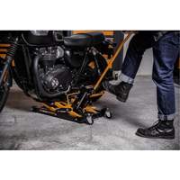 ATV and Motorcycle Jack, 0.75 Ton(s) Capacity, 4-2/3" Lowered, 14-1/2" Raised, Manual Hydraulic Southpoint Industrial Supply