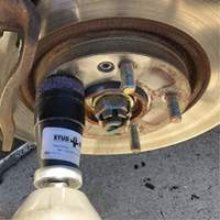 STUD KLEEN Impact-Driven Hub, Stud & Wheel Cleaning Tool Southpoint Industrial Supply
