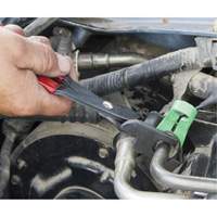 Pince de d&eacute;connexion pour carburant et climatisation Southpoint Industrial Supply