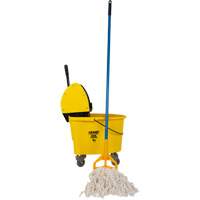 Ensemble abordable de vadrouille et seau avec t&ecirc;te de vadrouille de 12 oz, Pression vers le bas, 8,75 gal. US (35 pintes), Jaune Southpoint Industrial Supply