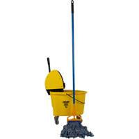 Ensemble professionnel de vadrouille et seau avec t&ecirc;te de vadrouille &agrave; bande blanche de 24 oz, Pression vers le bas, 8,75 gal. US (35 pintes), Jaune Southpoint Industrial Supply