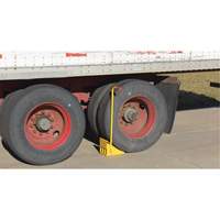 Ergo Handle Wheel Chock, Steel, Yellow, 8" W x 10-3/4" D x 9-1/8" H KI266 | Southpoint Industrial Supply