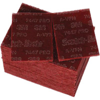 Tampons manuels Scotch-Brite 7447, Oxyde d'aluminium, 9" x 6", Grain Tr&egrave;s fin Southpoint Industrial Supply