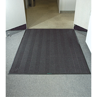 Waterhog&reg; Eco Elite Matting, Wiper/Scraper, 3' x 5' x 3/8", Grey Ash Southpoint Industrial Supply