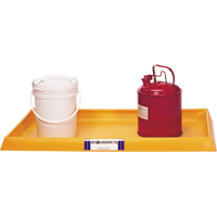 Ultra-Containment Tray&reg;, 54" L x 29.8" W x 3.5" H, 16.5 US gal. Spill Capacity Southpoint Industrial Supply