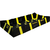 QuickBerm&reg; Containment Berm with Inside Wall Supports, 235 US gal. Capacity, 4' W x 8' L x 12" H, Snap-Up Bracket Southpoint Industrial Supply